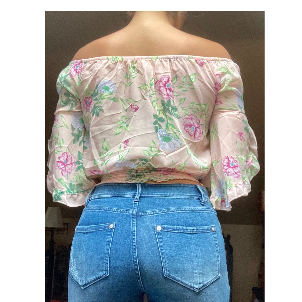 🌷3/$25🌷NWOT Chiffon Floral Top - Picture 4 of 8